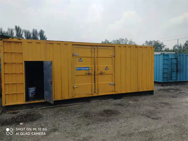阳高200KW柴油发电机组需要配备什么型号的电缆线？